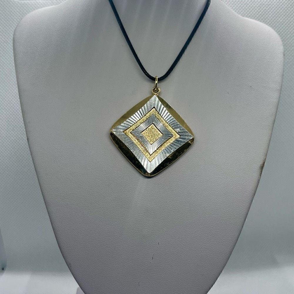 Vintage 1.25” Diamond Shaped Pendant German Gold & Silver Womens 16” Necklace